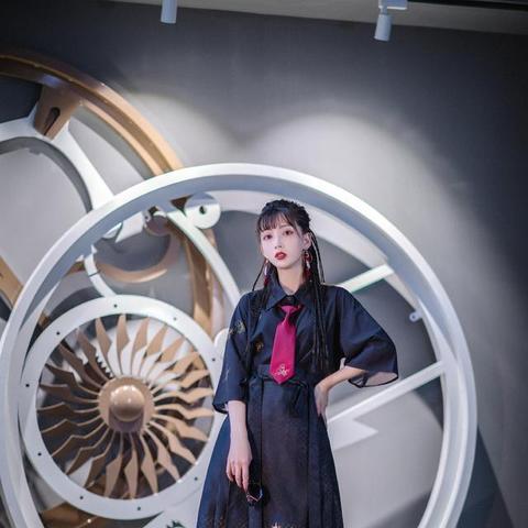 汉服混搭衬衫品牌推荐，穿出古典与现代的交融之美