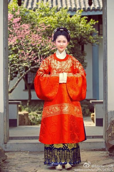 明华堂汉服，穿越千年的时尚之旅