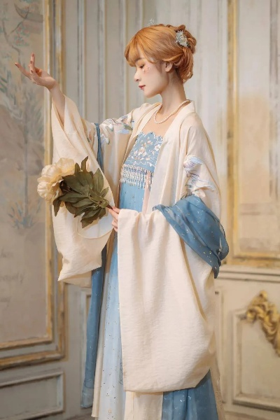 夏季轻奢汉服品牌大盘点，穿出古韵，尽显时尚
