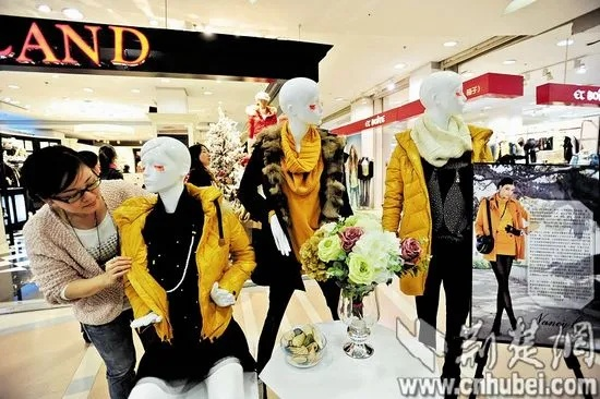 武汉本土服装品牌，时尚与创新的风向标