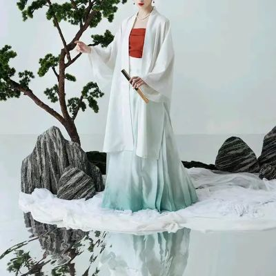 渐变之美，汉服新风尚—推荐几款渐变版汉服品牌女装