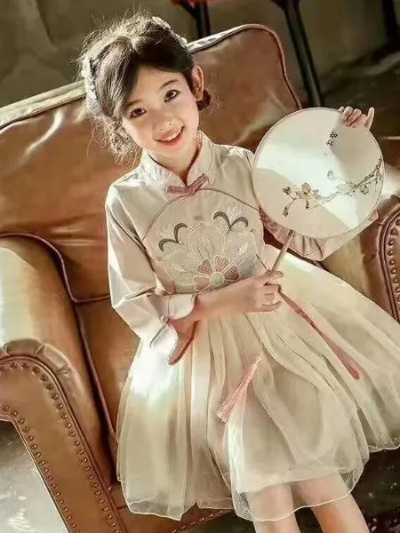 沈阳汉服女装儿童品牌大盘点，萌娃穿汉服，古风韵味十足！