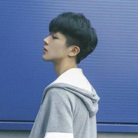 我暗恋女生，偷看微信聊天记录攻略