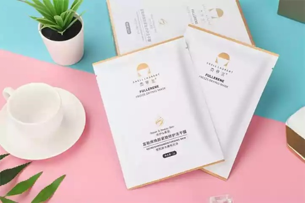 深层祛黄面膜大揭秘，这些品牌让你肌肤焕发光彩！