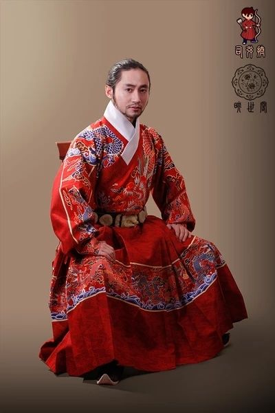 男士华贵汉服品牌盘点，品味与尊贵的完美融合