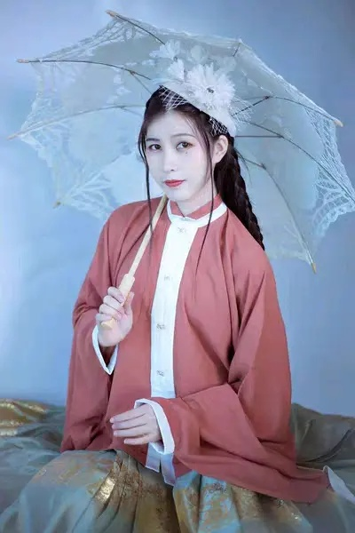 开封那些隐藏的汉服小众品牌，带你领略古韵风情