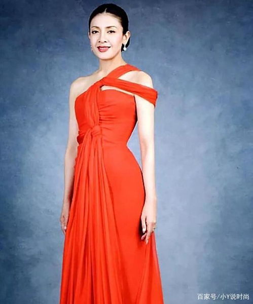 探寻兰花品牌汉服的独特魅力—一场穿越千年的时尚之旅