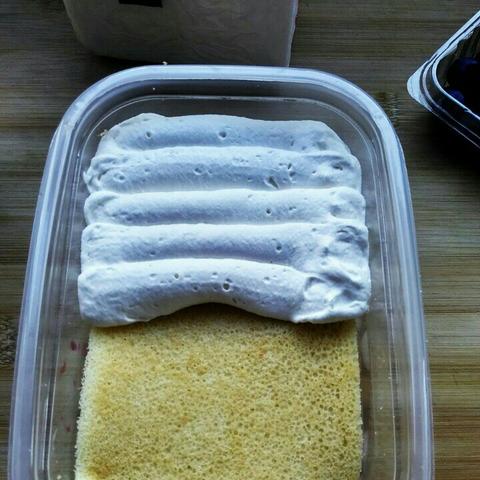 塑料饭盒蛋糕推荐品牌大盘点，美味与便携的完美结合！