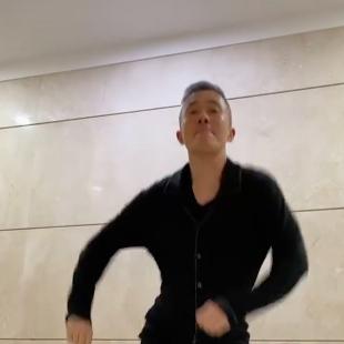 轻盈舞动，舒适相伴—推荐几款薄款成人白色舞蹈袜子品牌
