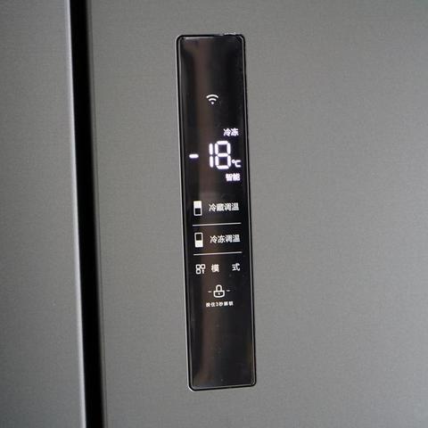 美的冰箱，十大品牌中的佼佼者，品质生活的不二之选