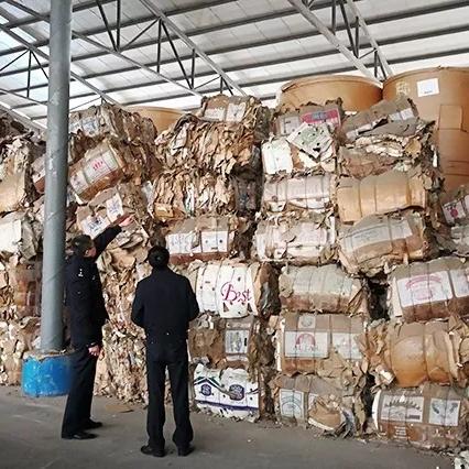 纸尿裤界的卫生巾品牌，创新融合，守护宝宝小屁屁的贴心守护者