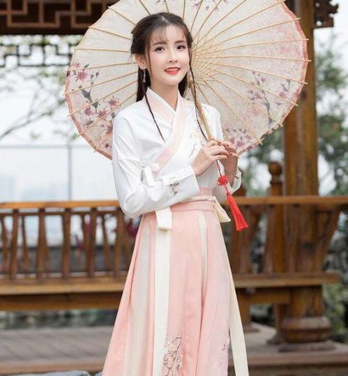龚俊代言的汉服品牌大盘点，古风服饰的时尚新宠