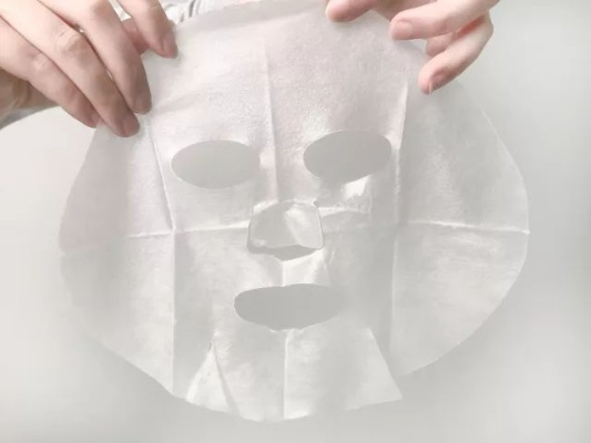 平价好物推荐 这些假毛孔面膜，效果惊人又实惠！