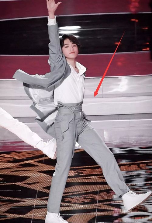 舞蹈师专用裤子品牌大盘点，舞动风采的秘密武器