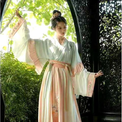穿越千年，遇见最美的你—汉服女中国风品牌风采展示