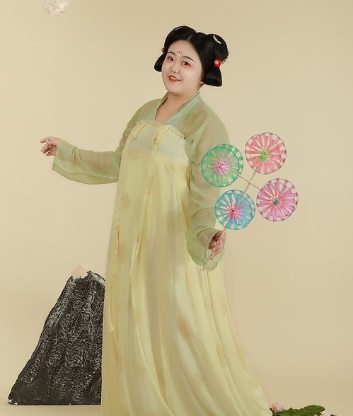 大码女汉服秋装，时尚与包容的完美结合