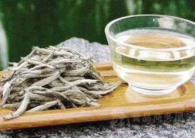 白茶有机品牌全解析,如何挑选真正健康的茶饮? 白茶有机品牌全解析,如何挑选真正健康的茶饮?