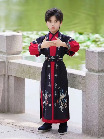 大码男童汉服品牌推荐，让传统服饰更包容的潮流选择