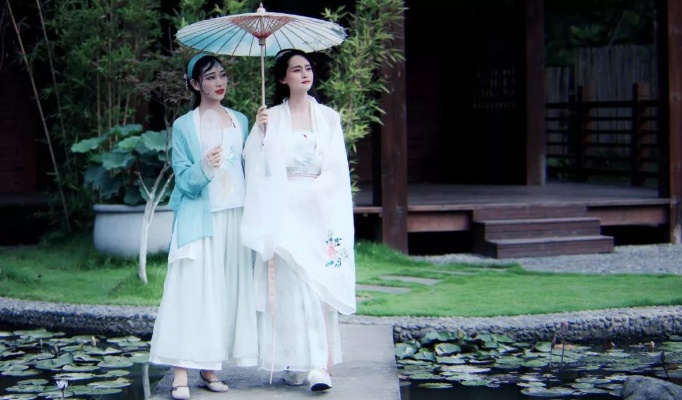 夏日汉服约会指南,这些品牌让你穿出古典与浪漫 夏日汉服约会指南,这些品牌让你穿出古典与浪漫