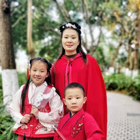 郑州男童汉服服装品牌全攻略，从国潮新贵到老字号，这些宝藏品牌必须知道！
