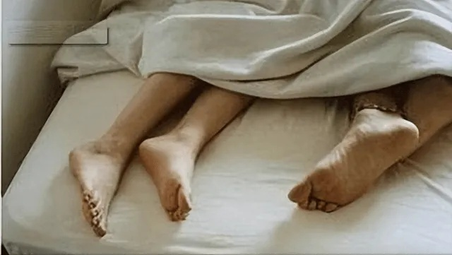 揭秘老公查开房记录的真相