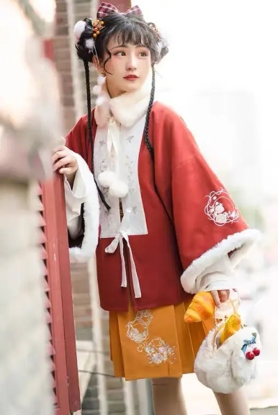 冬季汉服清仓价大揭秘!品牌清仓攻略+省钱指南,手把手教你薅羊毛 冬季汉服清仓价大揭秘!品牌清仓攻略+省钱指南,手把手教你薅羊毛