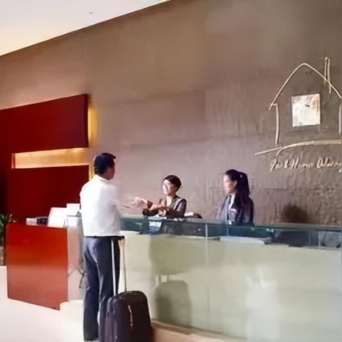 揭秘真相,去派出所查开房记录的流程与注意事项 揭秘真相,去派出所查开房记录的流程与注意事项
