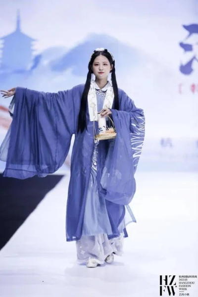 羽熙汉服推荐品牌全解析,从历史传承到现代创新 羽熙汉服推荐品牌全解析,从历史传承到现代创新