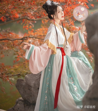 2023汉服折扣店省钱攻略,这些隐藏店铺让你省下30%预算! 2023汉服折扣店省钱攻略,这些隐藏店铺让你省下30%预算!